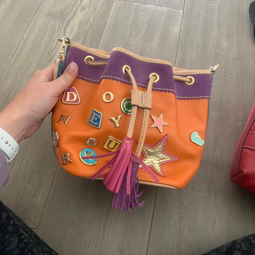Dooney & Bourke bucket bag